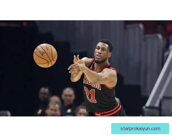 达尼洛战术灵活性引发关注，状态持续提升助球队竞争力增强