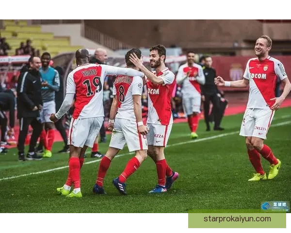 摩纳哥中场组织状态回暖，近期表现值得关注